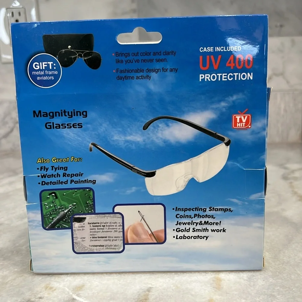 160% HANDS-FREE Magnifying Glasses with Bonus Aviator Glasses and Case